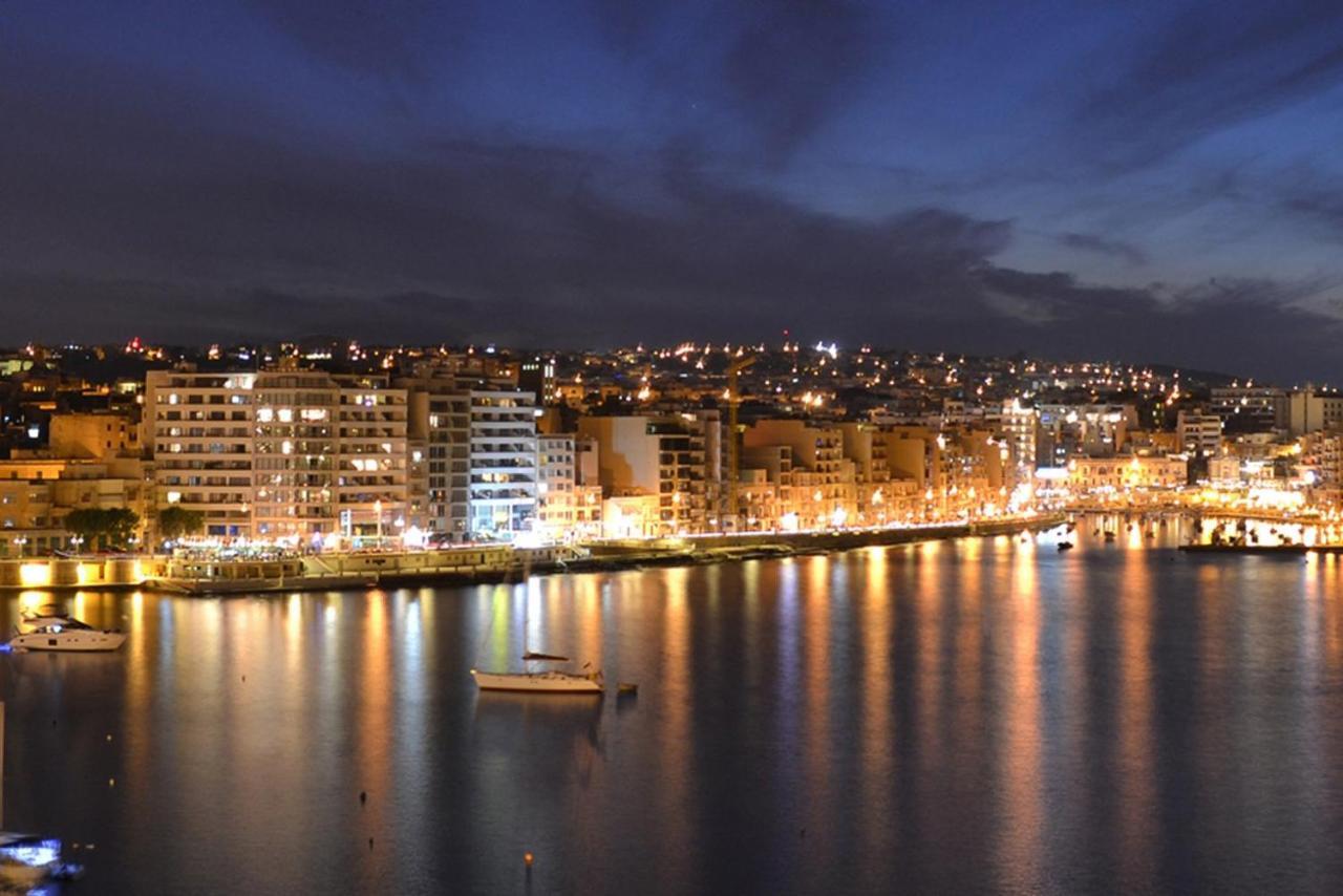 Luxurious Apt With Ocean Views And Pool In Tigne Point Sliema Exterior foto