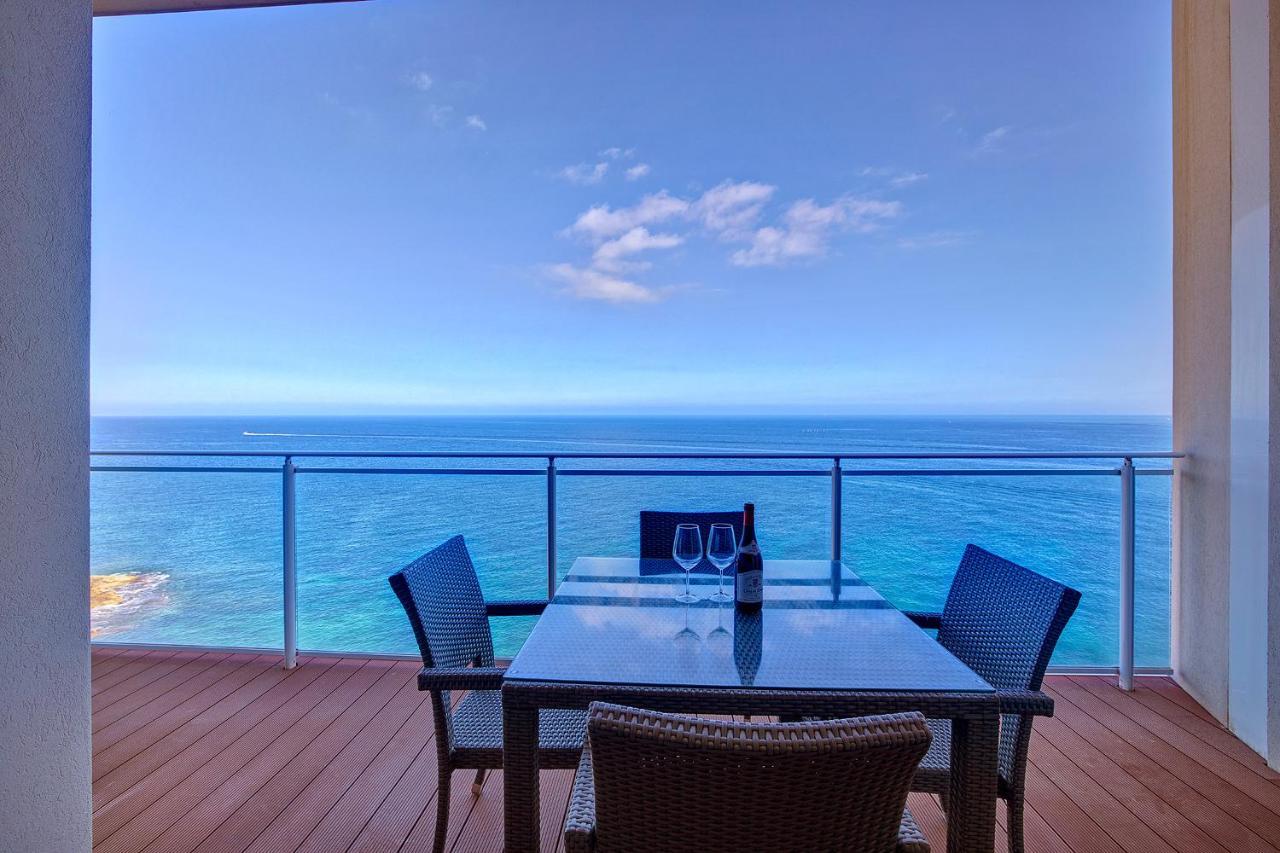 Luxurious Apt With Ocean Views And Pool In Tigne Point Sliema Exterior foto
